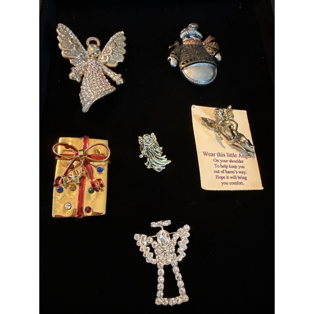6 Assorted Vintage Christmas / Angel Broches